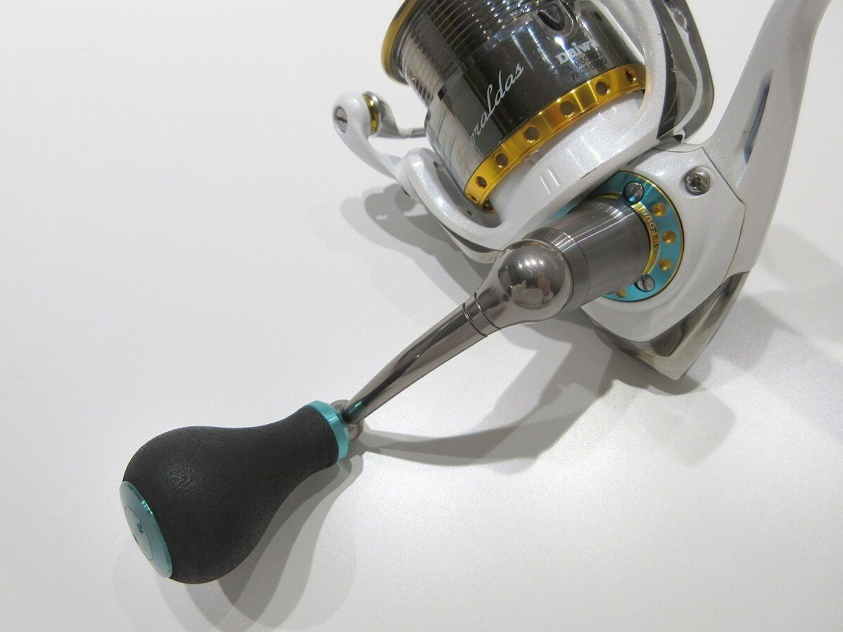 ダイワ 09エメラルダス 2506 /管理AT4937/02 スピニングリール ダイワ 09エメラルダス 2506 /管理AT4937/02 スピニングリール
