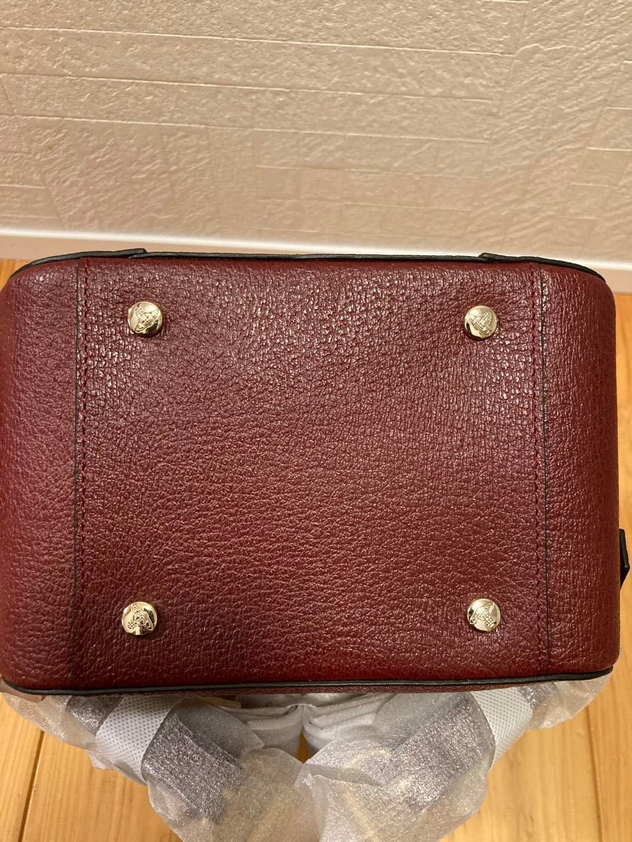 Vivienne Westwood EXECUTIVE ミニリュック ワインレッド 新品未 Vivienne Westwood EXECUTIVE ミニリュック ワインレッド 新品未