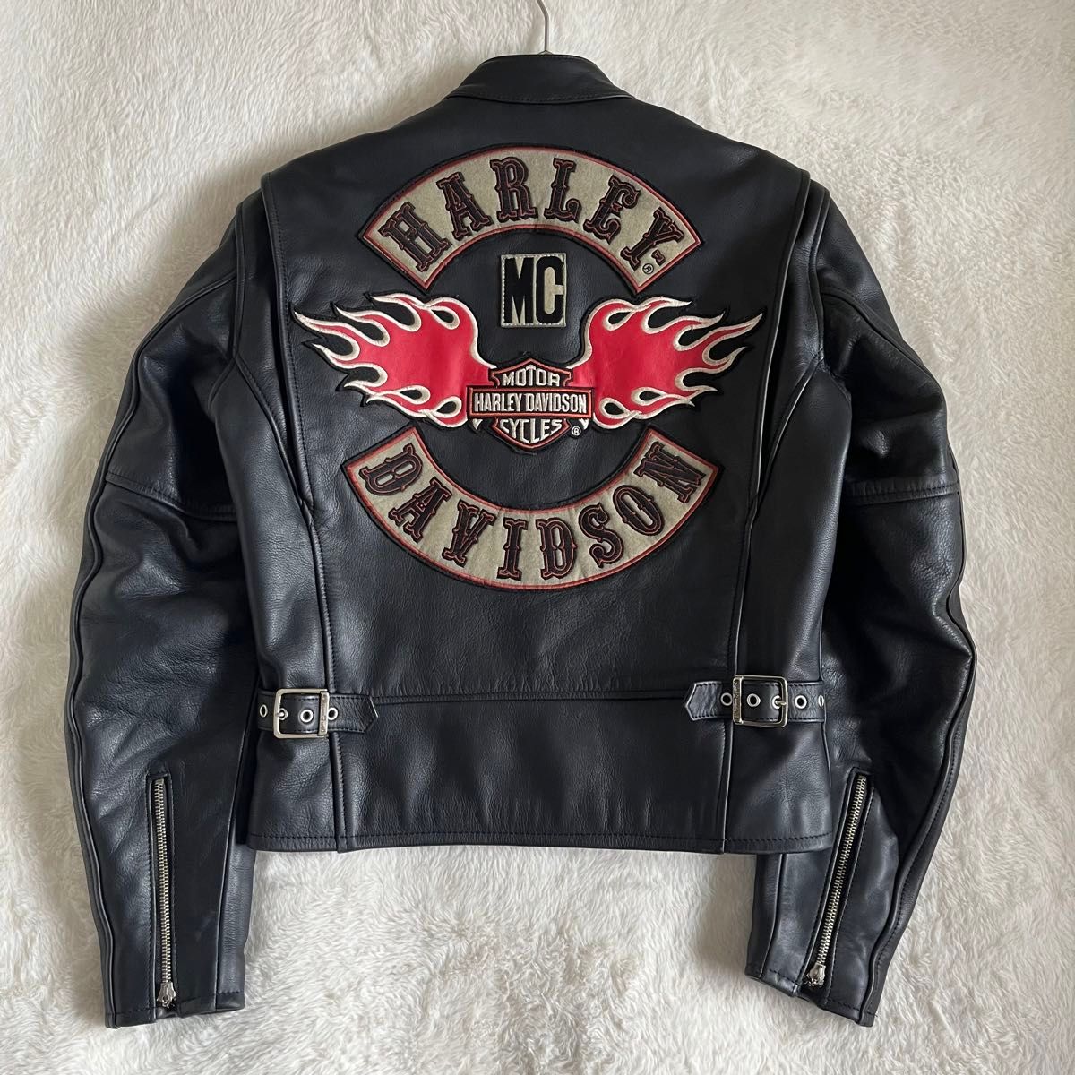 美品】HARLEY DAVIDSON レザーライダースジャケット ファイヤー 美品】HARLEY DAVIDSON レザーライダースジャケット ファイヤー