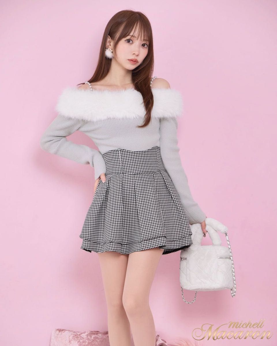 新品未使用 ミシェルマカロン 美脚になれるスカート 千鳥柄 M 新品未使用 ミシェルマカロン 美脚になれるスカート 千鳥柄 M
