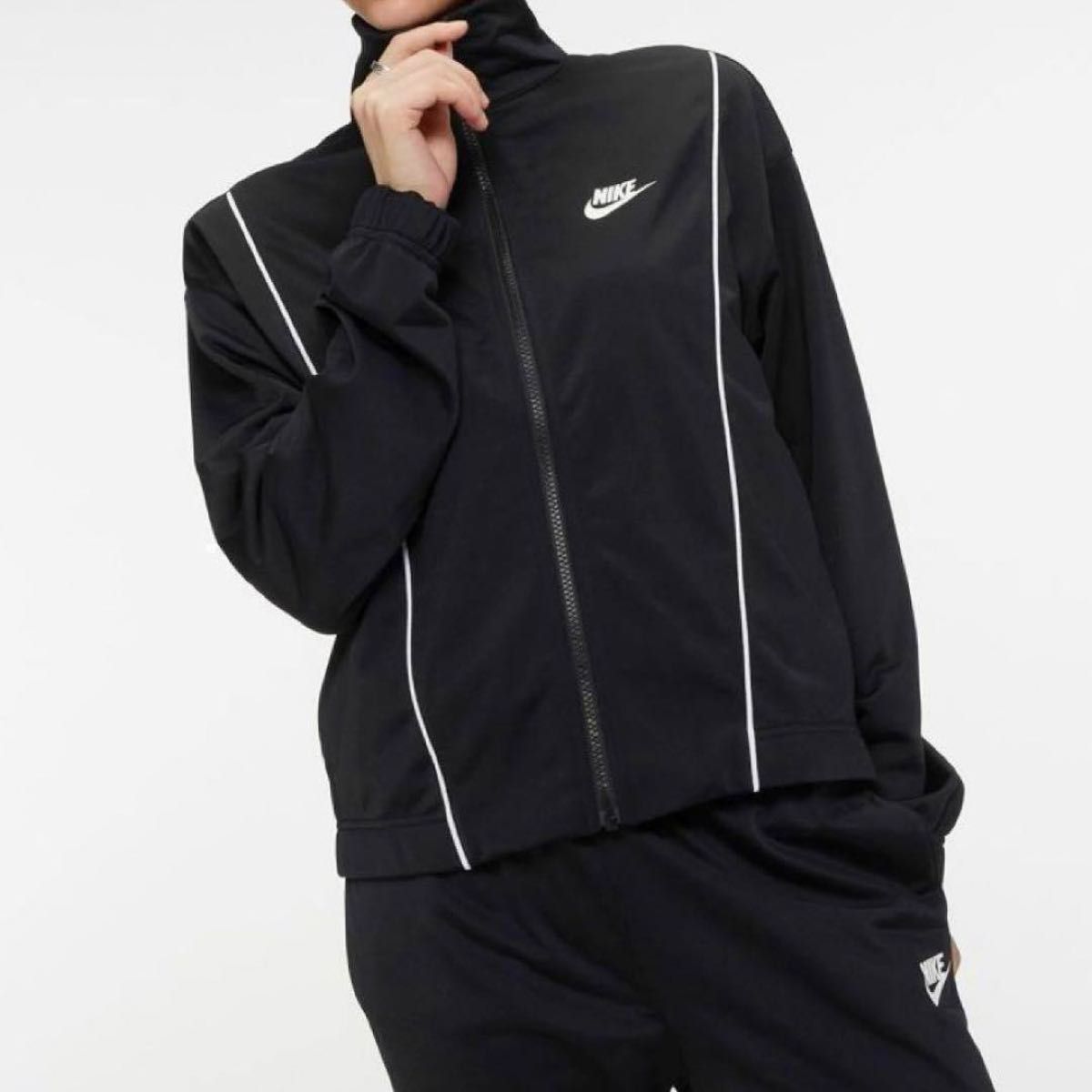 新品 NIKE ナイキ レディース ジャージ セットアップ 上下 新品 NIKE ナイキ レディース ジャージ セットアップ 上下