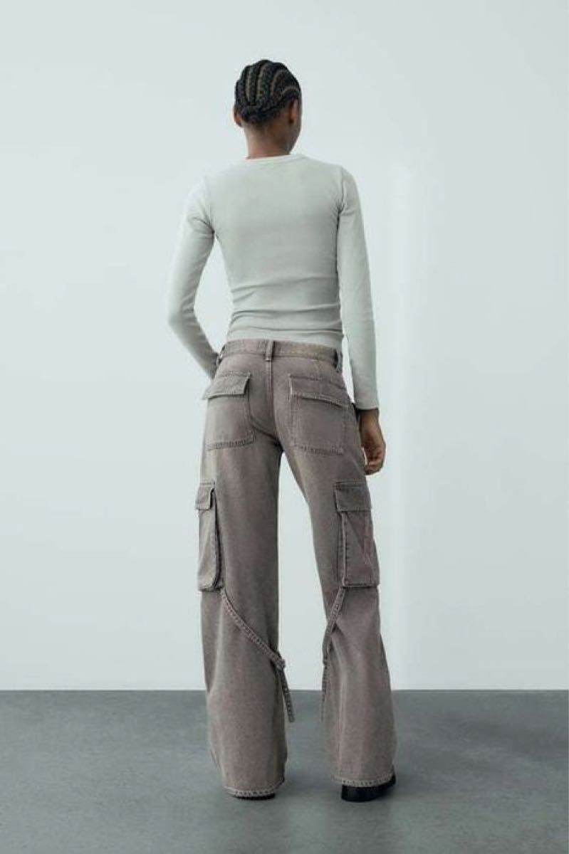 ZARA MID-RISE TRF カーゴ デニムパンツ|Yahoo!フリマ(旧 ZARA MID-RISE TRF カーゴ デニムパンツ|Yahoo!フリマ(旧