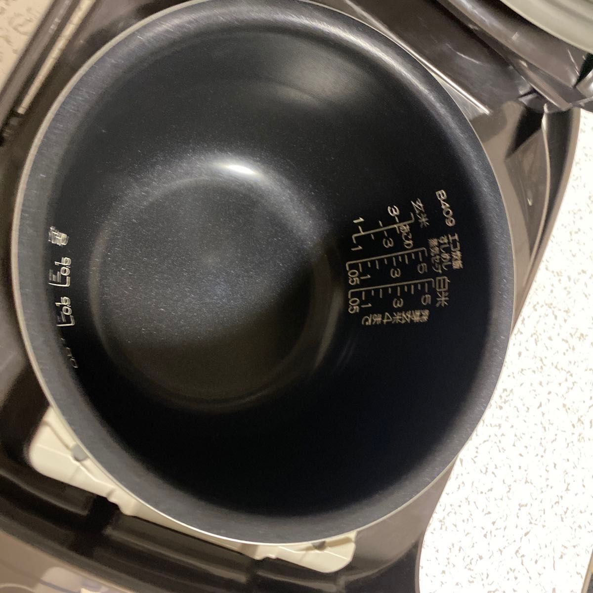 象印圧力IH炊飯器NP-NY10 5 5合16年日本製美品|Yahoo!フリマ 象印圧力IH炊飯器NP-NY10 5 5合16年日本製美品|Yahoo!フリマ