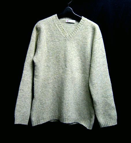  Scotland made John Tulloch John ta lock V neck knitted sweater 