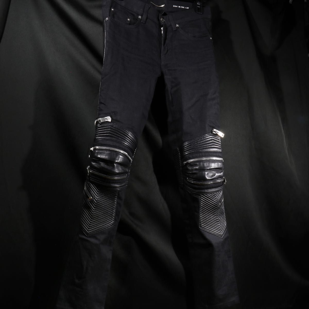 名作 SAINT LAURENT PARIS バイカーパンツ|Yahoo!フリマ(旧 名作 SAINT LAURENT PARIS バイカーパンツ|Yahoo!フリマ(旧