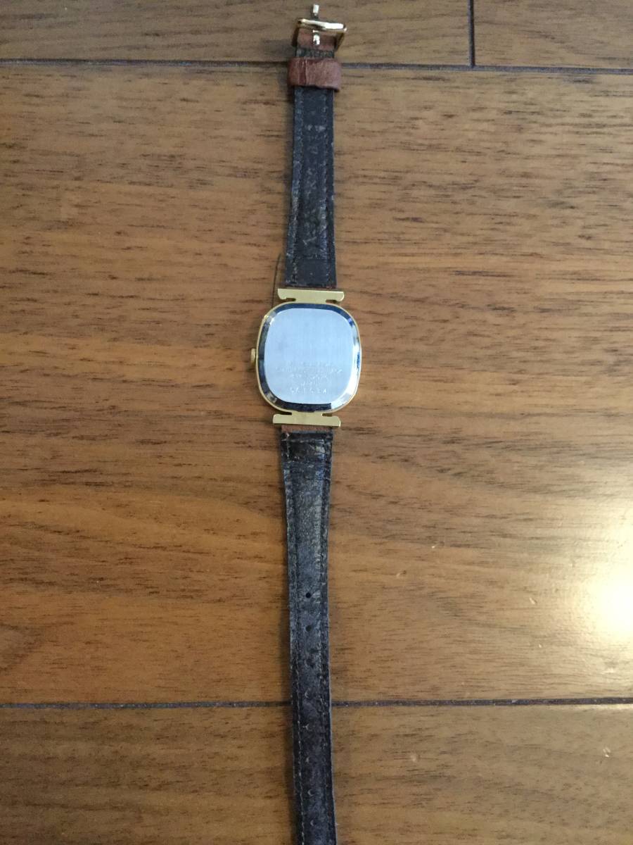 ( не использовался ) старый Mickey Mouse. наручные часы,Mickey Mouse Quartz Gold / золотой цвет ALBA сделано в Японии Disney 