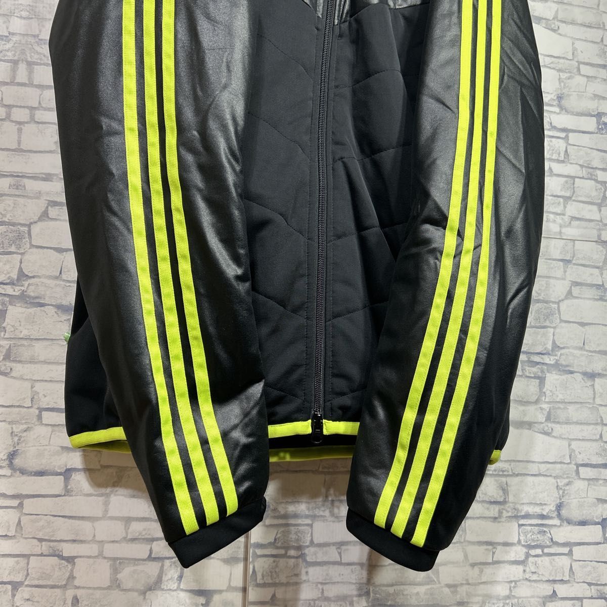 希少 adidas×24karats コラボ ビックロゴ2wayダウンジャケット 希少 adidas×24karats コラボ ビックロゴ2wayダウンジャケット