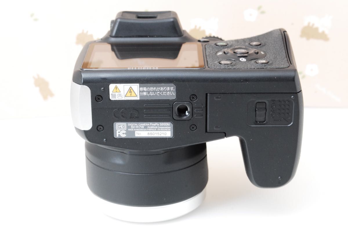 美品 旅行 フジフィルム FINEPIX S8100 超望遠18倍 スマホ転送OK 美品 旅行 フジフィルム FINEPIX S8100 超望遠18倍 スマホ転送OK
