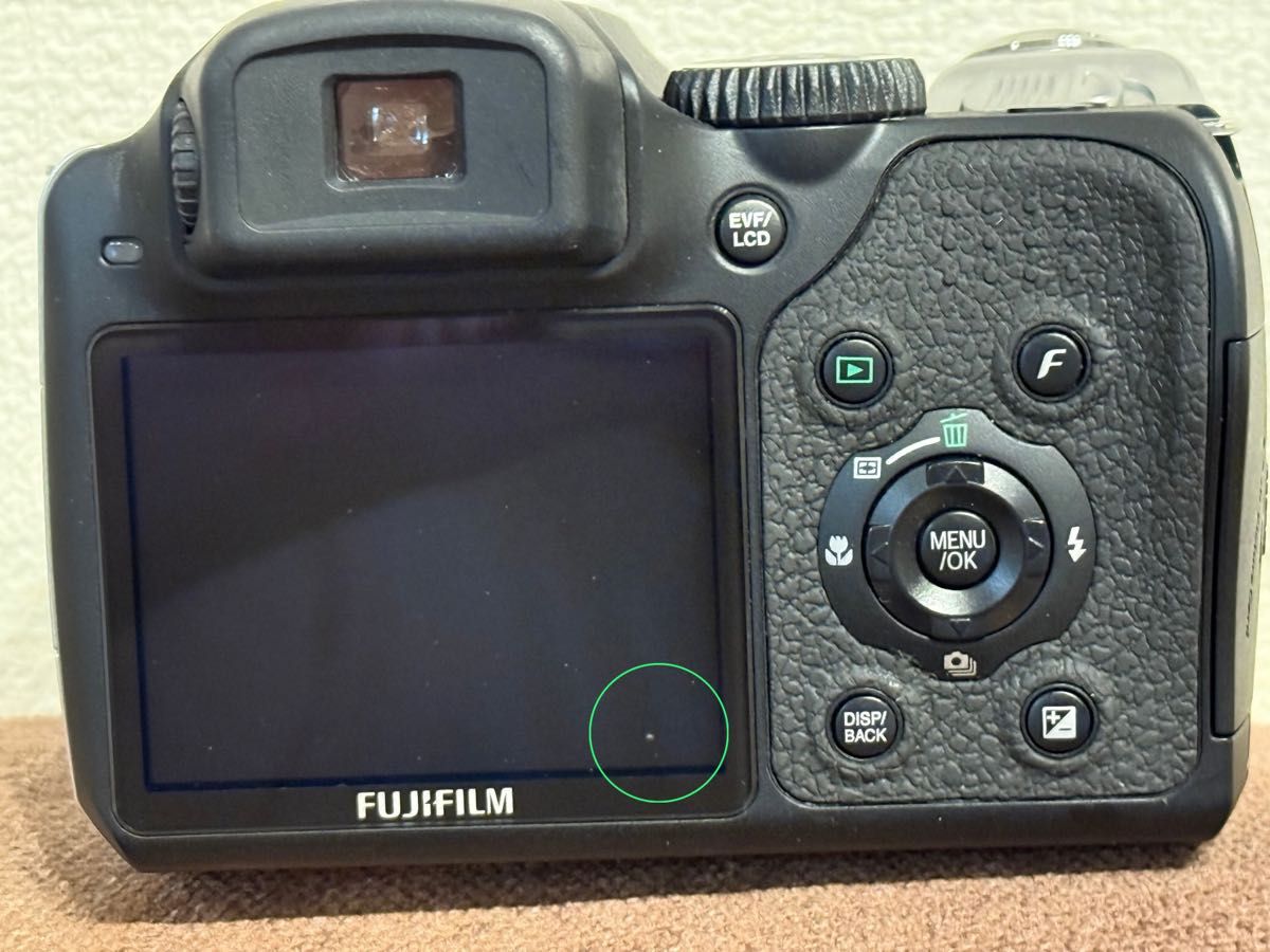 美品 旅行 フジフィルム FINEPIX S8100 超望遠18倍 スマホ転送OK 美品 旅行 フジフィルム FINEPIX S8100 超望遠18倍 スマホ転送OK