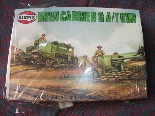 昔のプラモデル　希少　AIRFIX　H0/00　BREN　CARRIER＆A/T　GUN　検戦車　P284_画像1