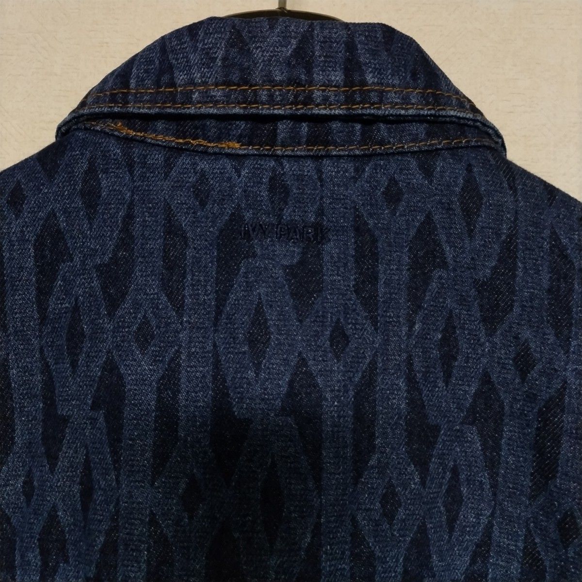 新品タグ付き adidas × IVY PARK MONOGRAM DENIM JACKET 新品タグ付き adidas × IVY PARK MONOGRAM DENIM JACKET