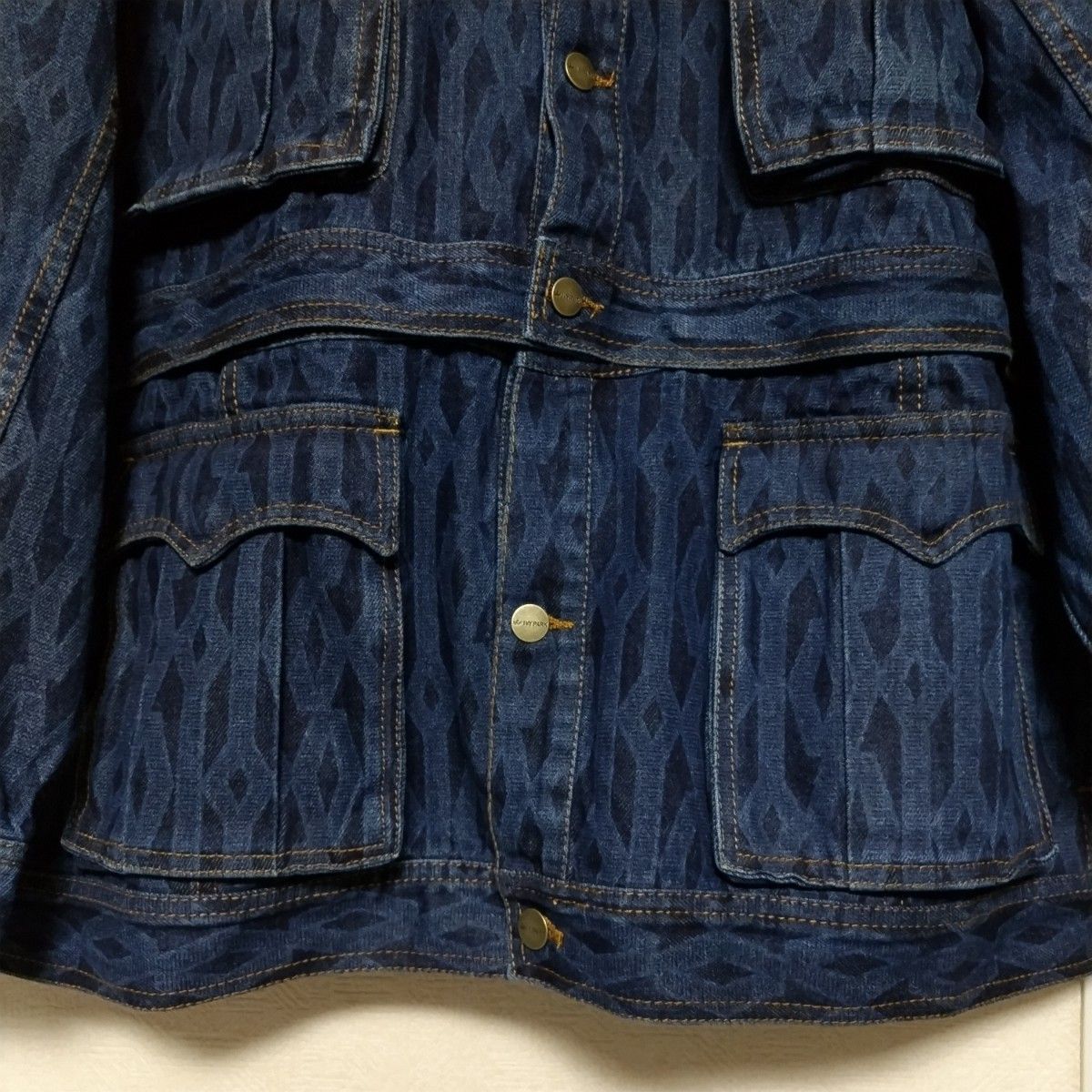 新品タグ付き adidas × IVY PARK MONOGRAM DENIM JACKET 新品タグ付き adidas × IVY PARK MONOGRAM DENIM JACKET