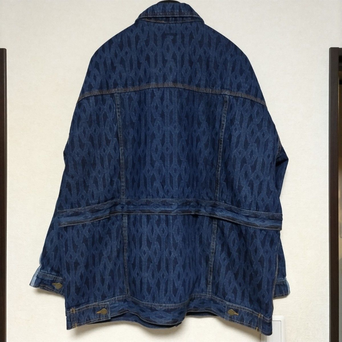 新品タグ付き adidas × IVY PARK MONOGRAM DENIM JACKET 新品タグ付き adidas × IVY PARK MONOGRAM DENIM JACKET