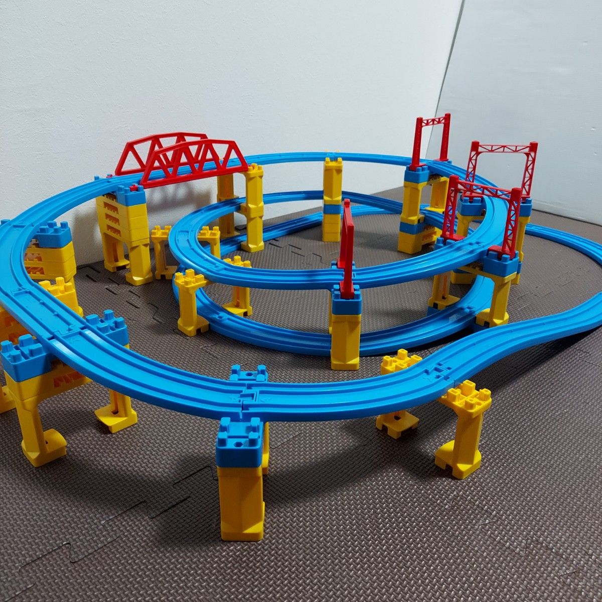 プラレール 坂レールセット 発展レイアウトバージョン 連続 プラレール 坂レールセット 発展レイアウトバージョン 連続