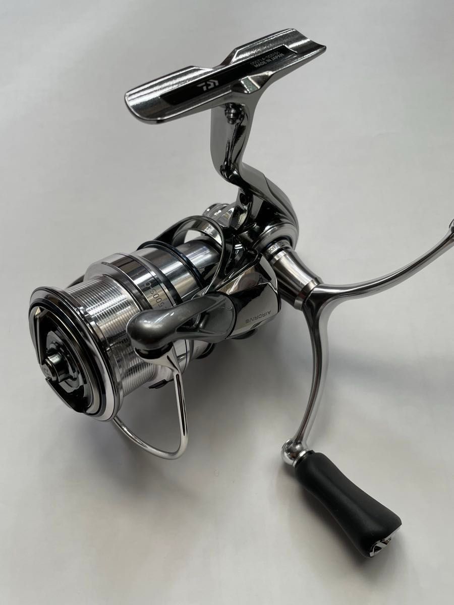 美品 18 イグジスト FC LT2500S-C ダブルハンドル SLP 美品 18 イグジスト FC LT2500S-C ダブルハンドル SLP