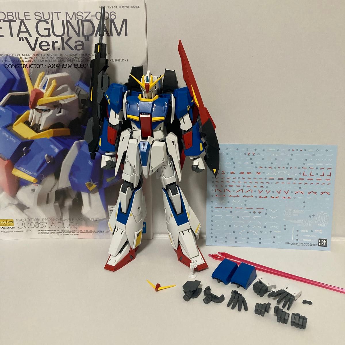 完成品 ゼータガンダム Ver Ka (1/100スケール MG Zガンダム 完成品 ゼータガンダム Ver Ka (1/100スケール MG Zガンダム