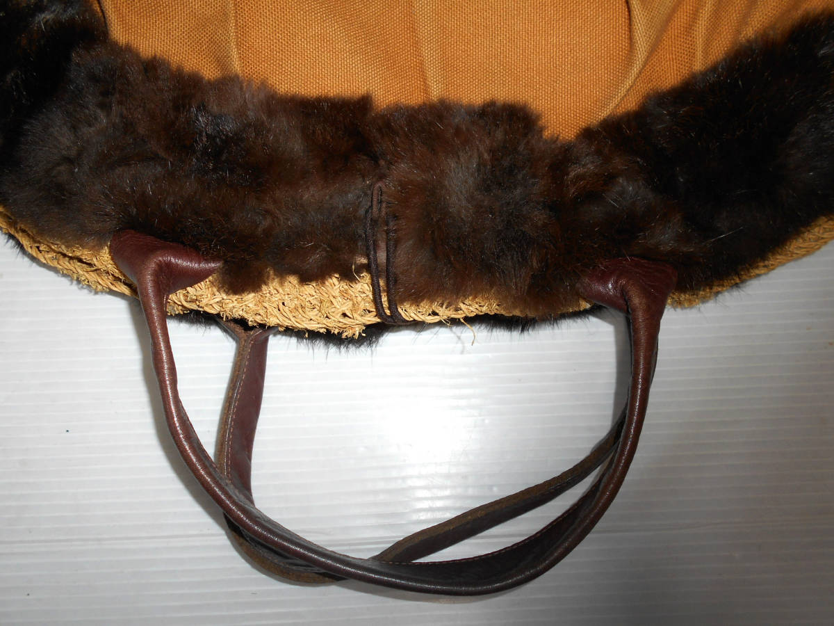 EBAGOS (eba Goss ) natural material, real fur, leather handbag (2C is right 