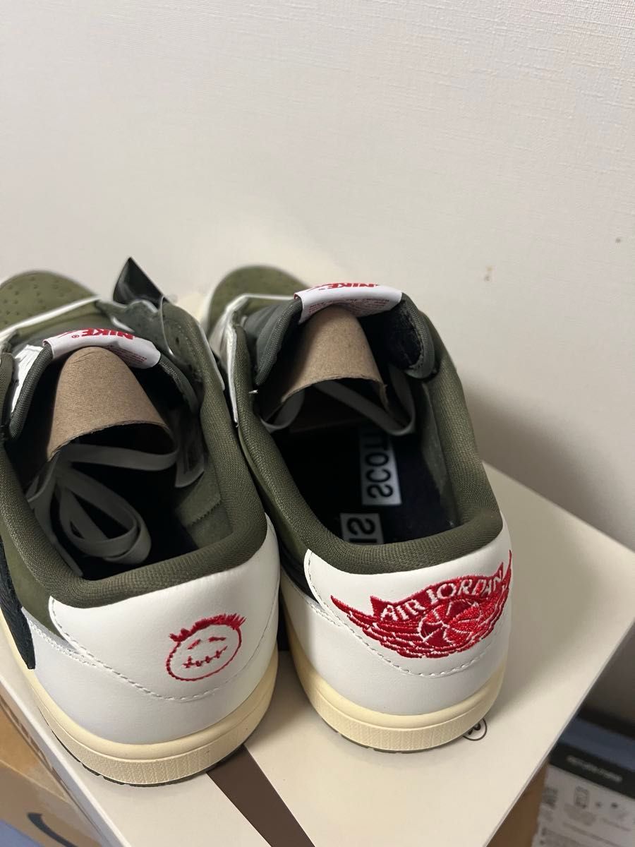 Nike Travis Scott スニーカー 26 5cm オリーブ/ホワイト/色も Nike Travis Scott スニーカー 26 5cm オリーブ/ホワイト/色も
