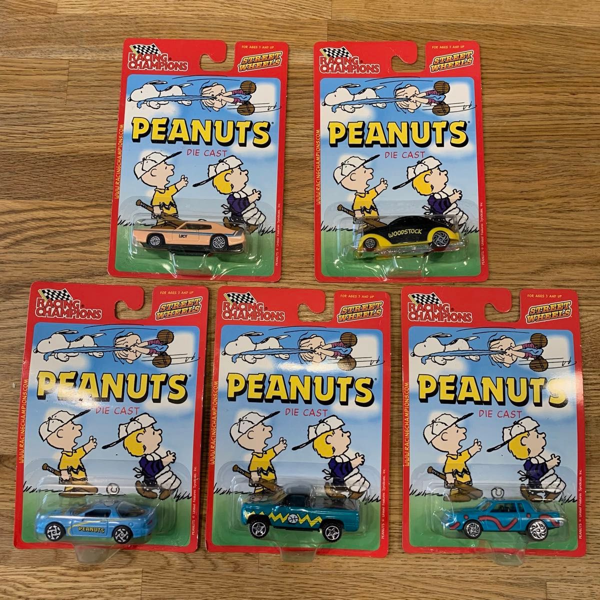 人気ブランドからコーディネートを探す ピーナッツ SNOOPY レーシングチャンピオン ダイ ミニカー ミニカー