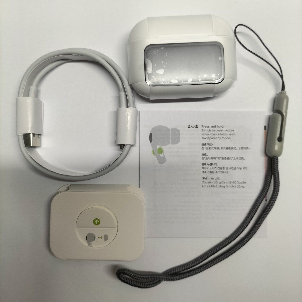 AirPods 代替品 高音質 タッチパネル付き充電ケース 2024新製品 AirPods 代替品 高音質 タッチパネル付き充電ケース 2024新製品