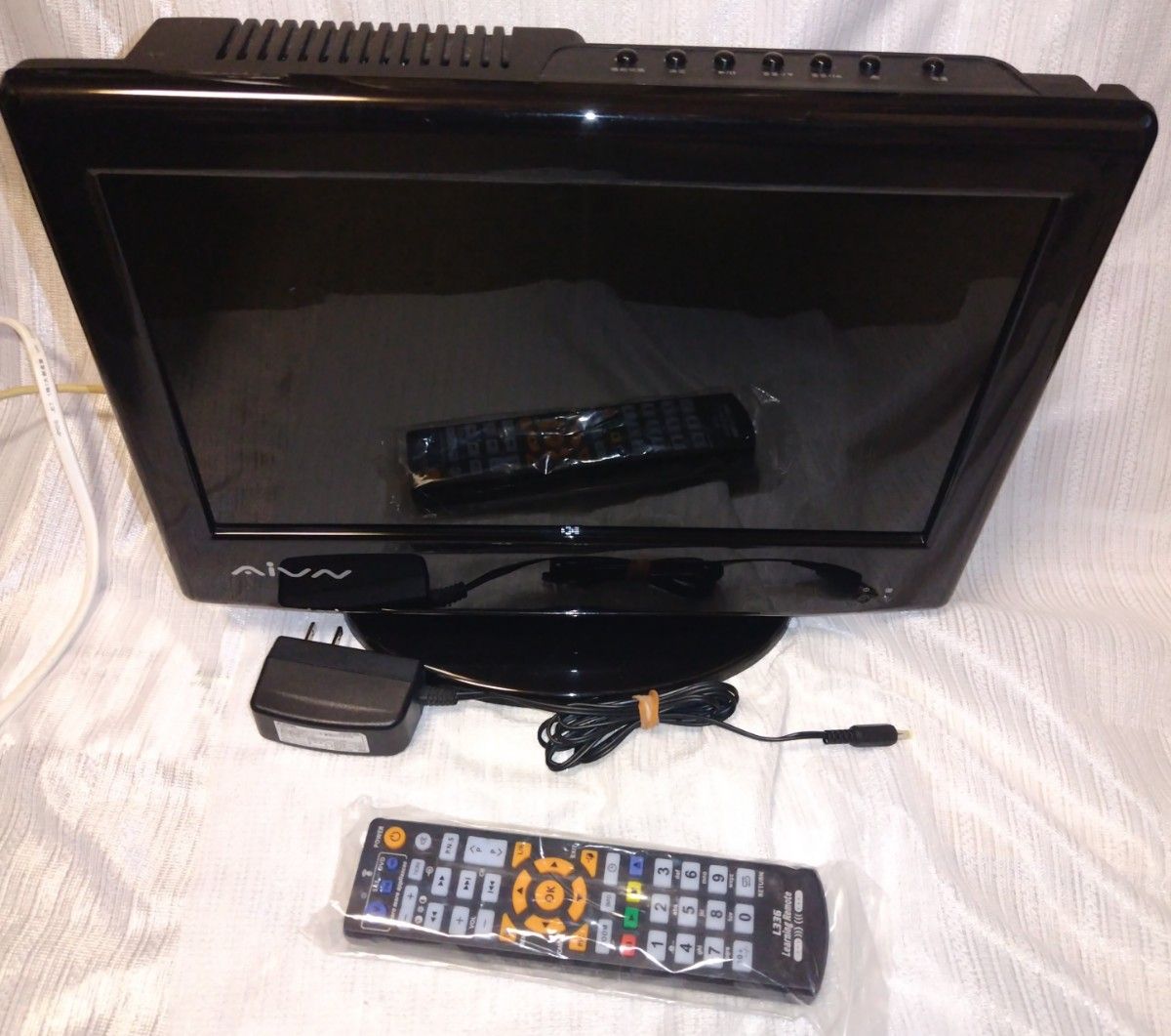 13 3インチフルセグDVD TV AIVN TV-133LED|Yahoo!フリマ(旧 13 3インチフルセグDVD TV AIVN TV-133LED|Yahoo!フリマ(旧