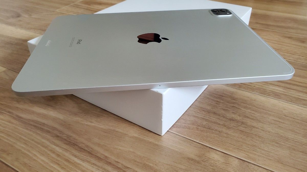 美品 iPad Pro 11インチ 第2世代 128GB Wi-Fi バッテリー良好90 美品 iPad Pro 11インチ 第2世代 128GB Wi-Fi バッテリー良好90