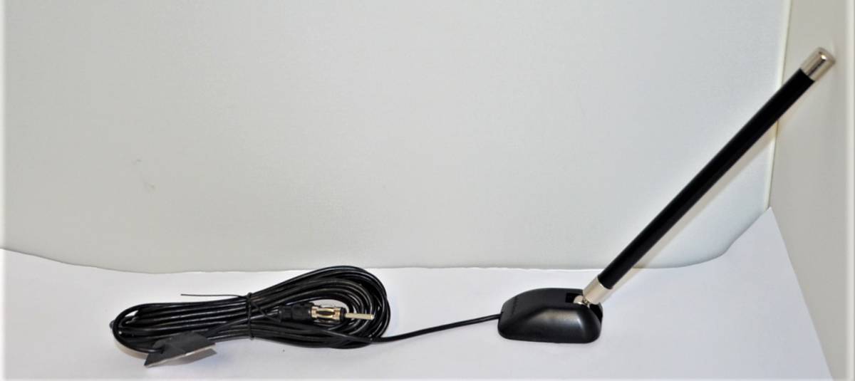 ?新品?未裝著?貼付け用?AM/FM/VICSアンテナ?エレメント角度調(diào)整可?展示品の特価販売/送料無料