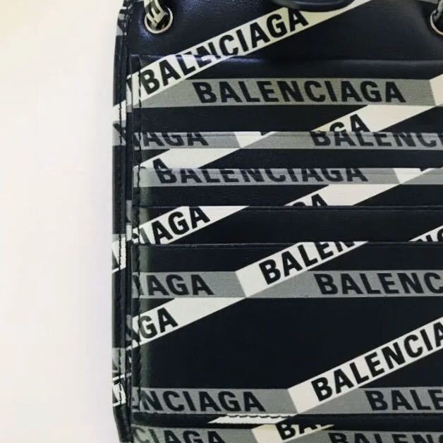 BALENCIAGA バレンシアガ 国内正規品 ネックウォレット 財布 エクスプローラー スモール モノグラム コンチネンタル レザーウォレット