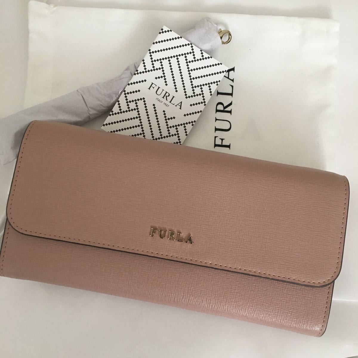 新品 FURLA（フルラ）のショルダーバッグ 長財布ポシェット チェーン付き