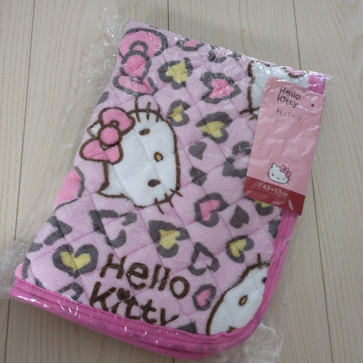 新品】サンリオ ハローキティ ヒョウ柄 枕パッド|Yahoo!フリマ 新品】サンリオ ハローキティ ヒョウ柄 枕パッド|Yahoo!フリマ