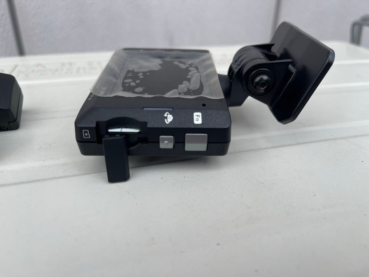 COMTEC コムテック 前後2カメラ ドライブレコーダー DC-DR652 COMTEC コムテック 前後2カメラ ドライブレコーダー DC-DR652