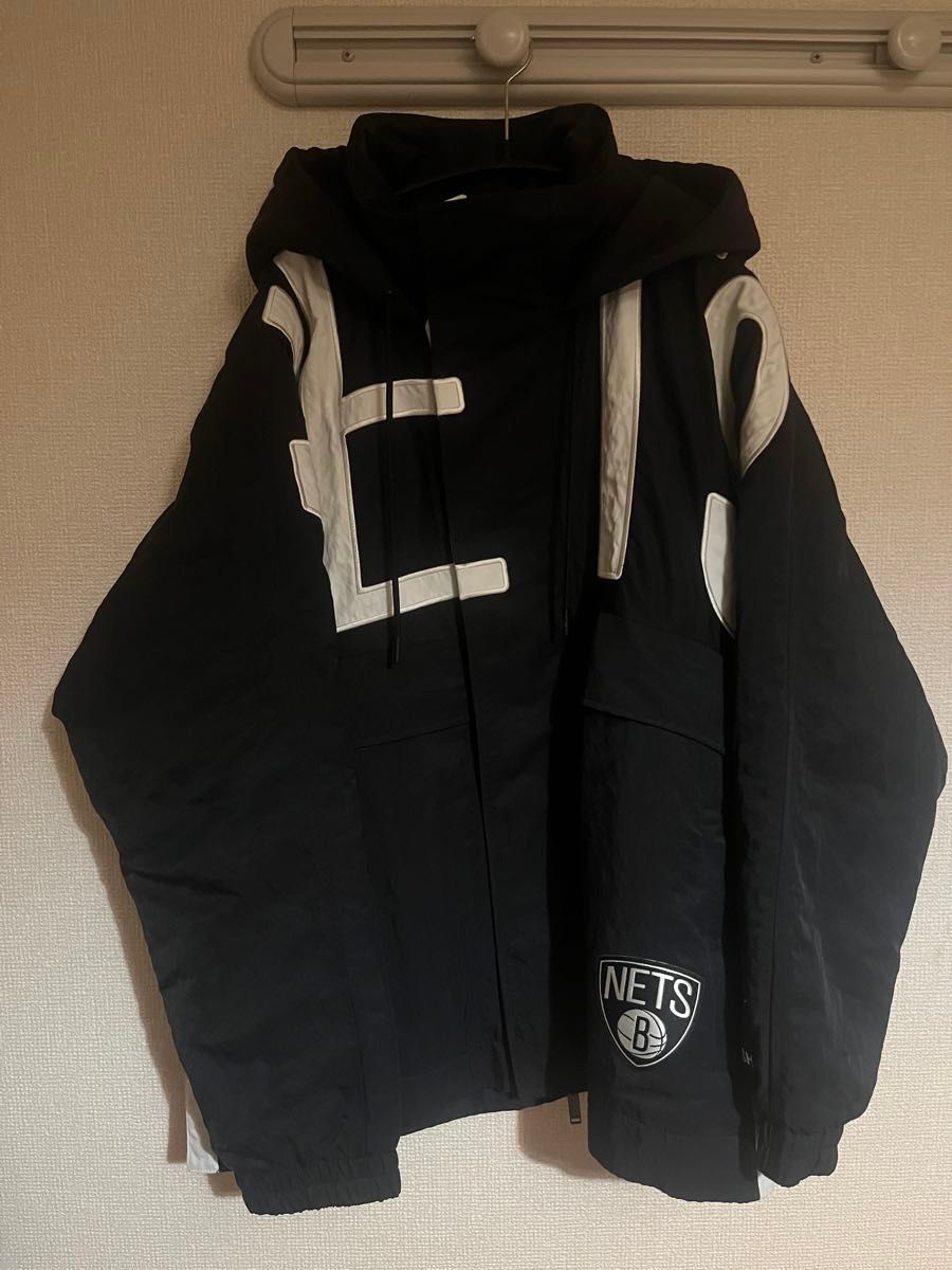 コムドットやまと着用 Ambush x Nike NBA ナイロンジャケット コムドットやまと着用 Ambush x Nike NBA ナイロンジャケット