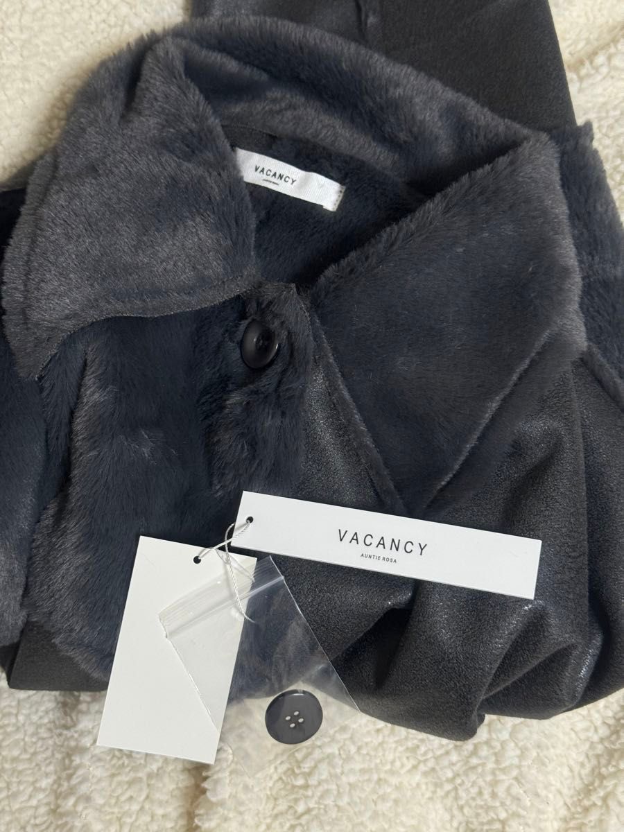 新品タグ付】VACANCYパッチワークファーコートヴァカンシー 新品タグ付】VACANCYパッチワークファーコートヴァカンシー