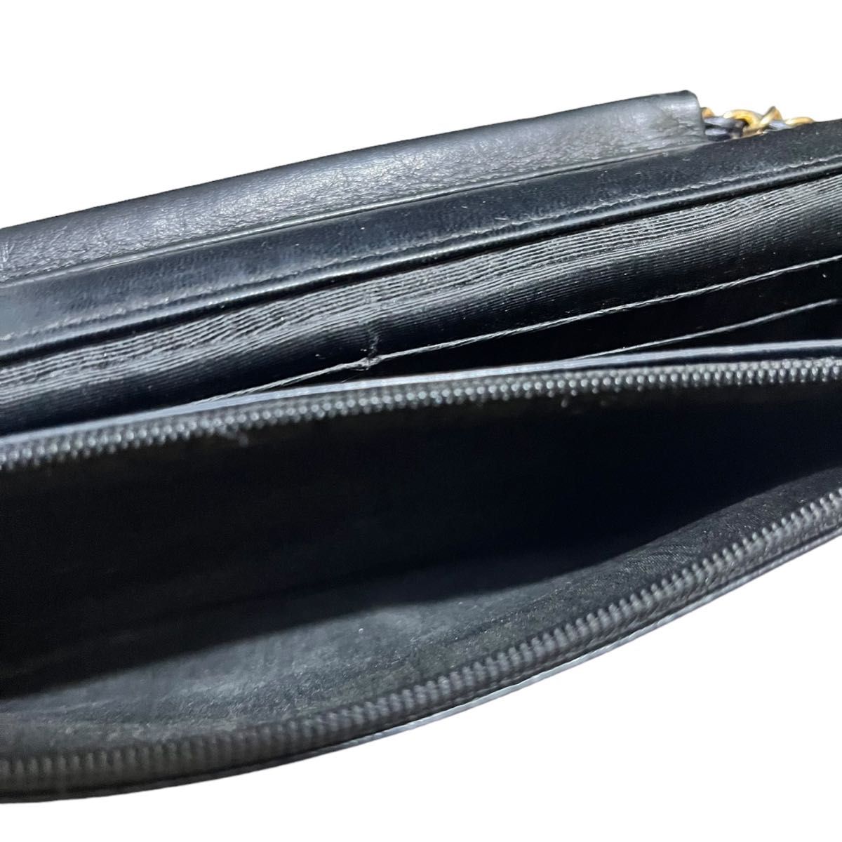 極美品 シャネル チェーンウォレット 入手困難 キャビアスキン 極美品 シャネル チェーンウォレット 入手困難 キャビアスキン