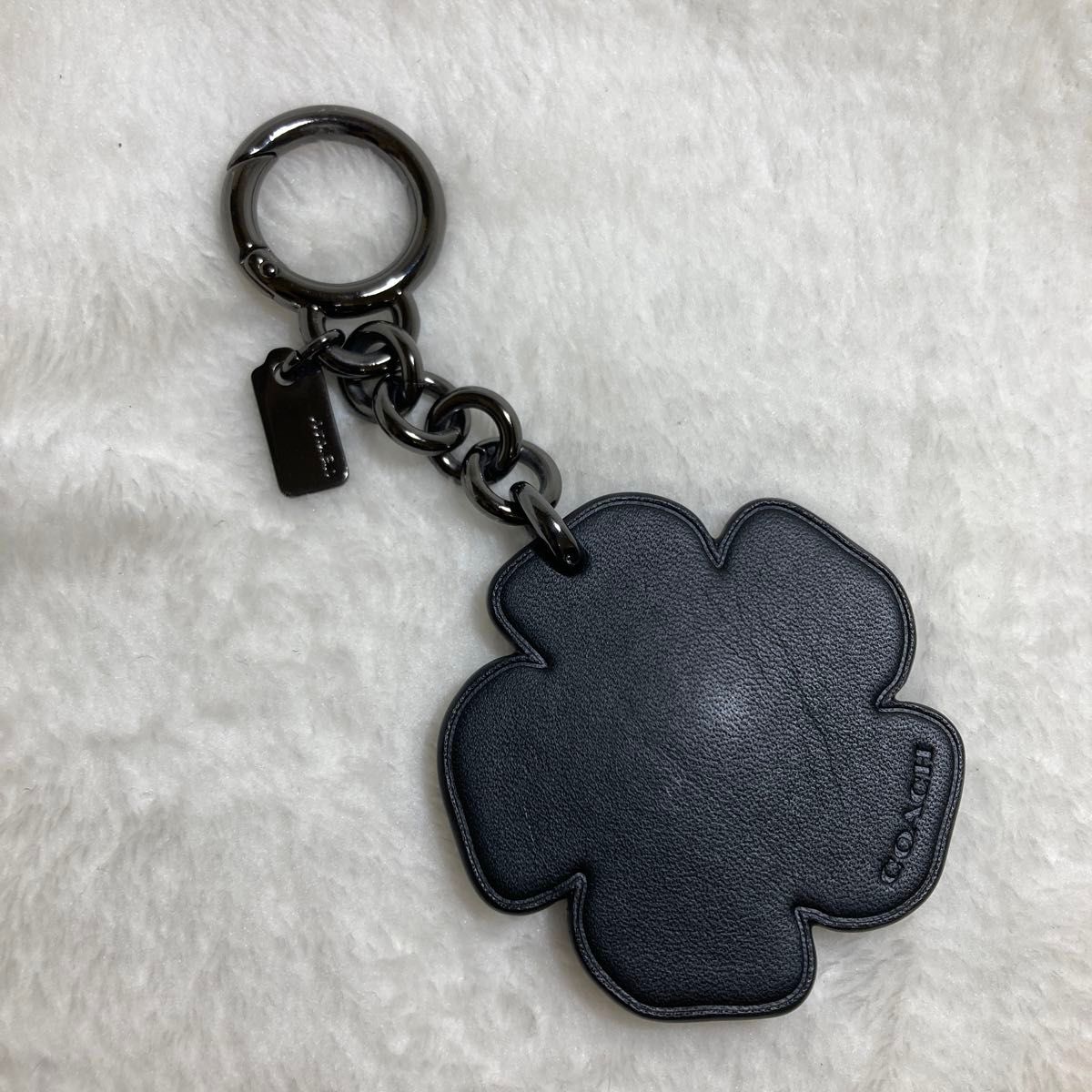 COACH コーチ ティーローズ キーホルダー バックチャーム 花びら COACH コーチ ティーローズ キーホルダー バックチャーム 花びら