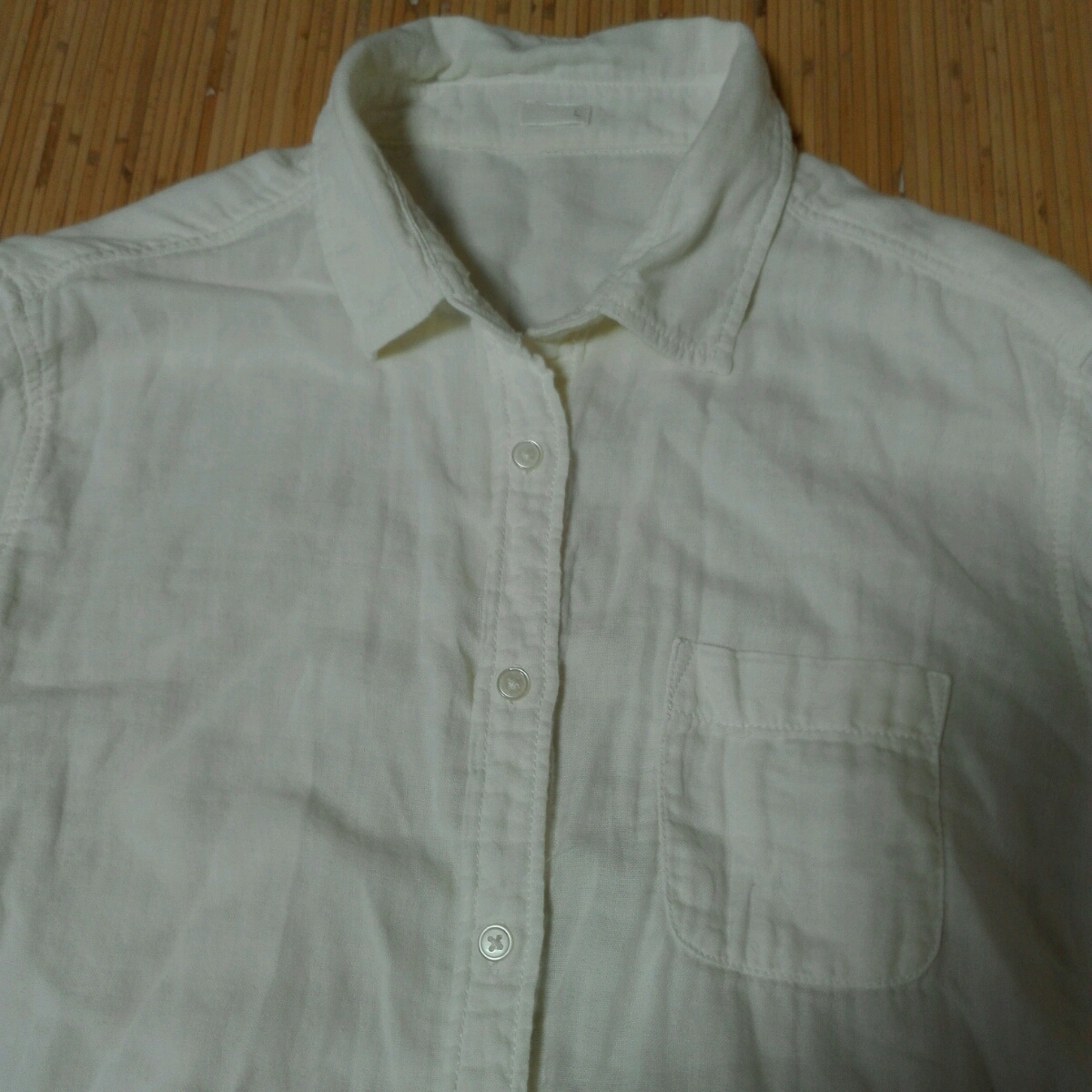 GU ジーユー Lサイズ レディース服 アイボリー色 長袖シャツの画像3