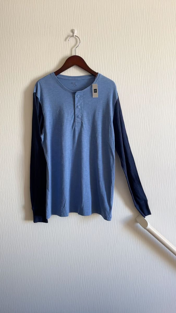 (新品)GAP 長袖Tシャツ XSサイズ