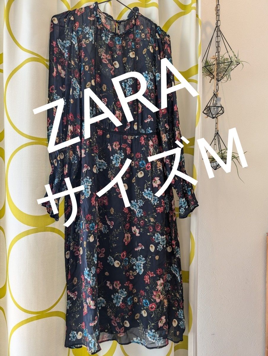 新春セール サイズМ ZARA 花柄 ロング ワンピース 総柄 紺色 新春セール サイズМ ZARA 花柄 ロング ワンピース 総柄 紺色