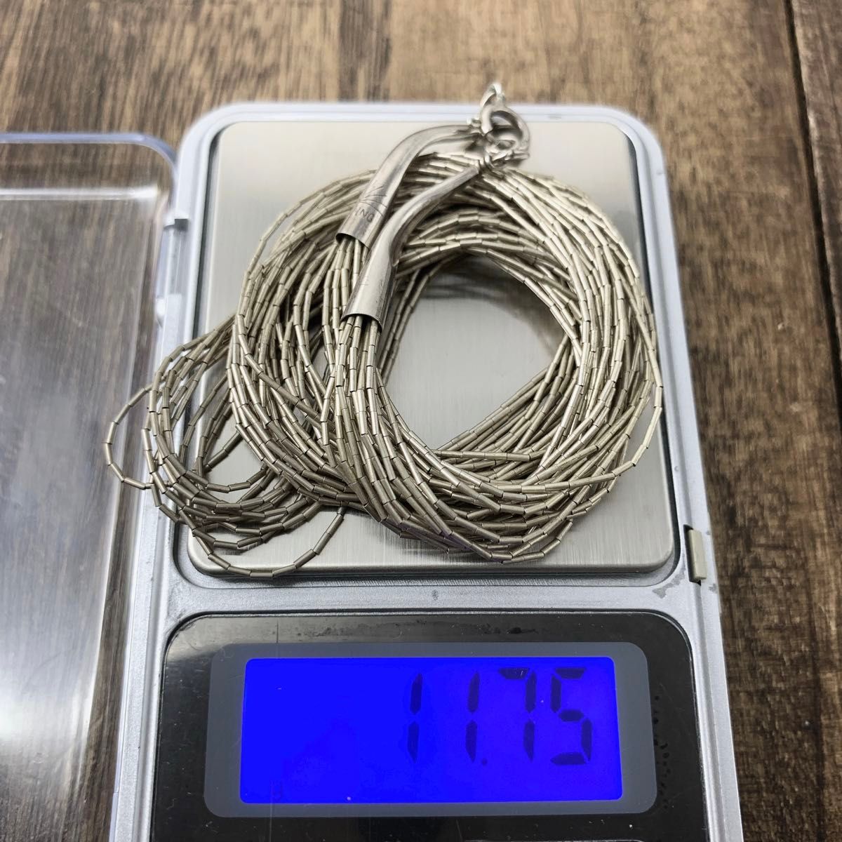 ナバホ族 リキッドシルバー ネックレス 10連 NAVAJO ナバホ族 リキッドシルバー ネックレス 10連 NAVAJO