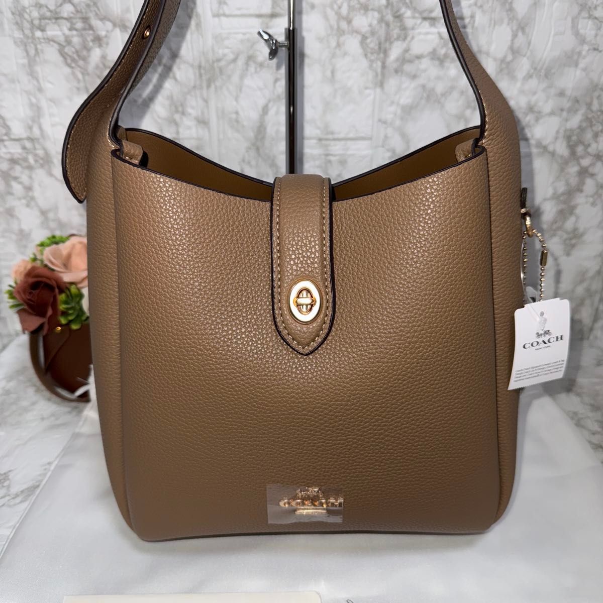 新品新作 COACH ハドリー コンバーチブル クロスボディ バッグ 新品新作 COACH ハドリー コンバーチブル クロスボディ バッグ