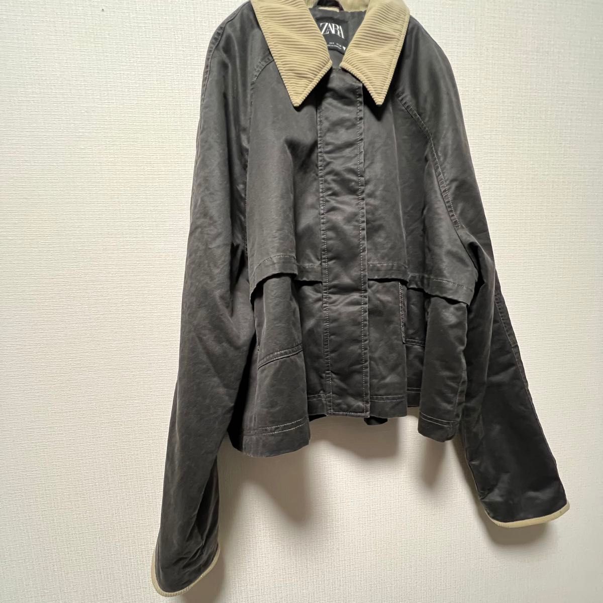ZARA ザラ コントラストカラーワックスジャケット ショート丈 ZARA ザラ コントラストカラーワックスジャケット ショート丈