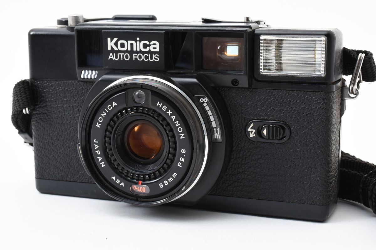 ★実用品★ コニカ KONICA C35 AF2 HEXANON 38mm F2.8 ストラップ付き♪《シャッター・フラッシュOK！》★完動品★ #051 #41029233 #023