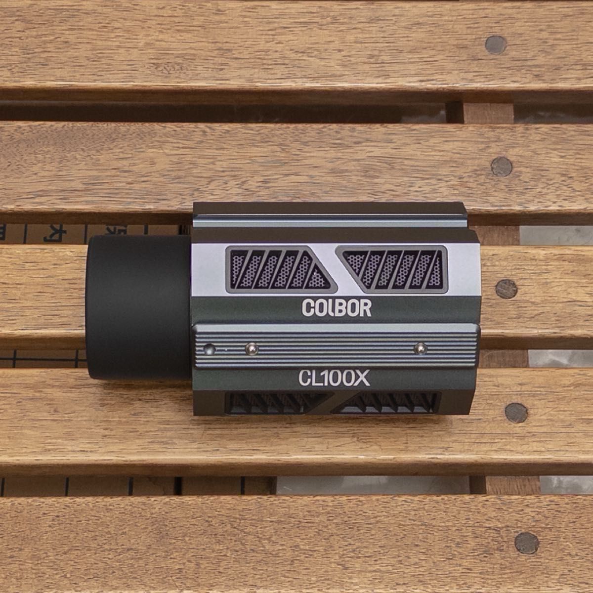 中古 COLBOR CL100X 撮影用LEDライト|Yahoo!フリマ(旧PayPay 中古 COLBOR CL100X 撮影用LEDライト|Yahoo!フリマ(旧PayPay
