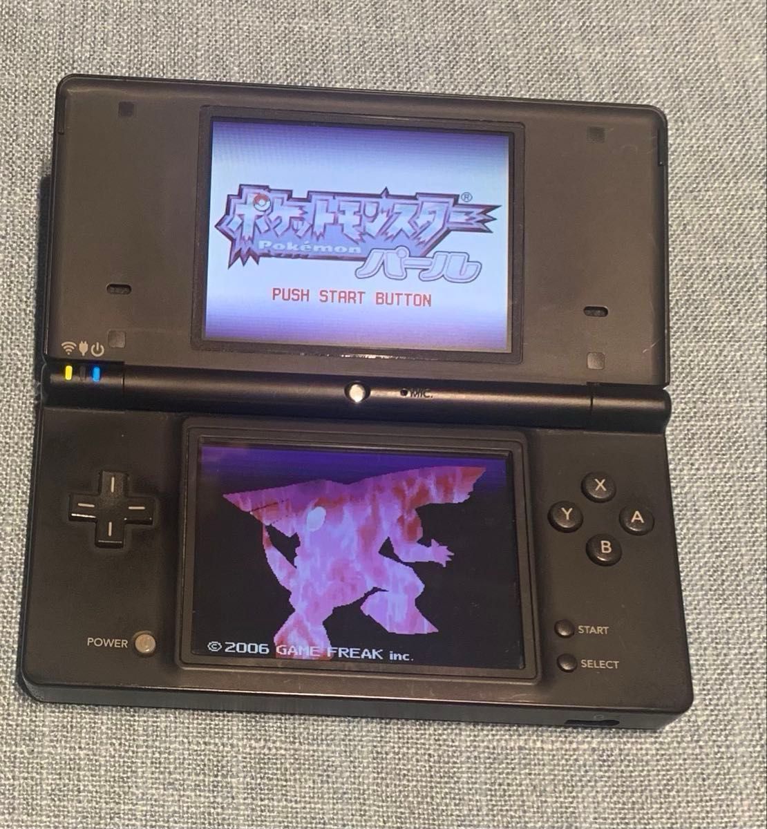 任天堂DS 本体 充電器 ゲーム7本・マリオカート・ポケモン 任天堂DS 本体 充電器 ゲーム7本・マリオカート・ポケモン