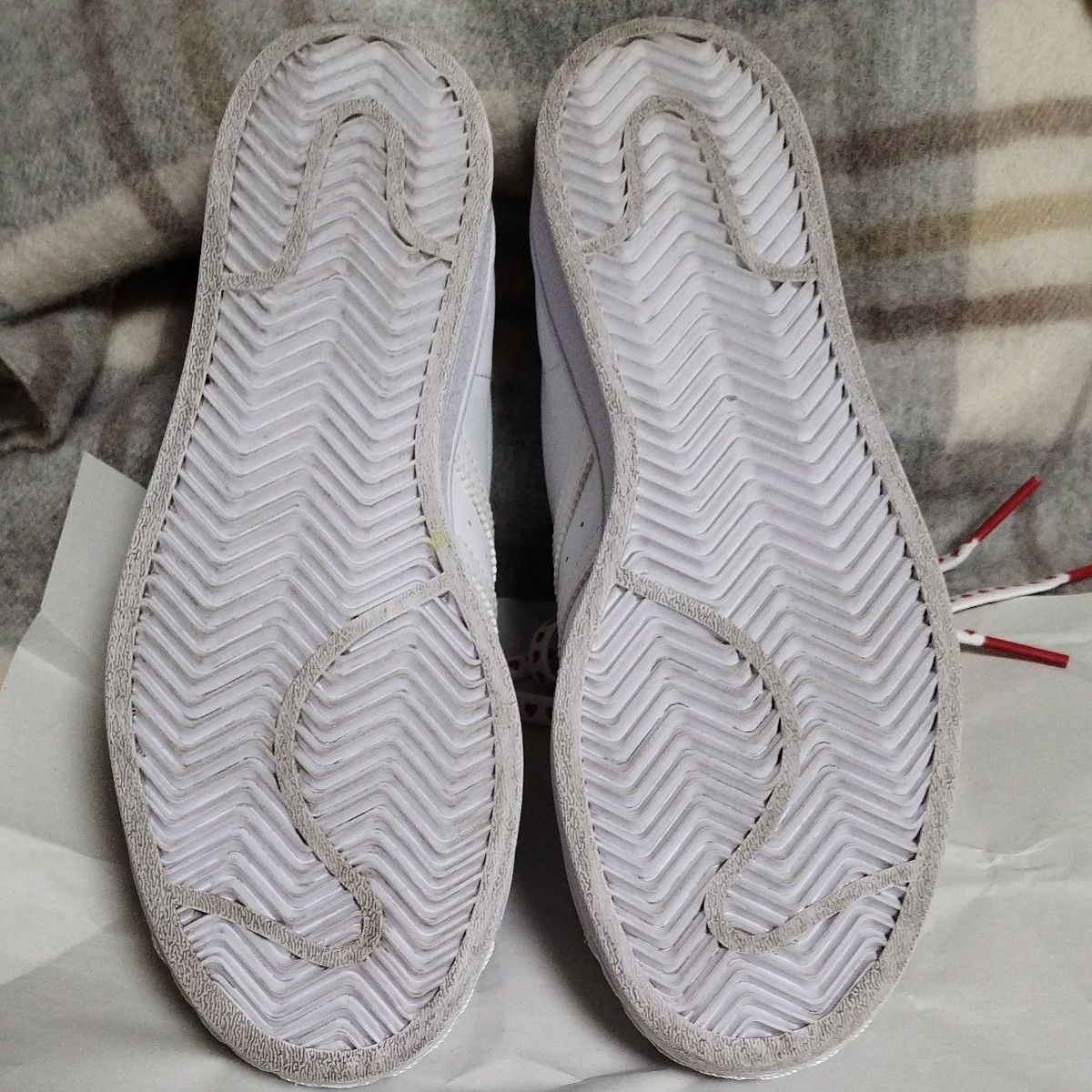美品 adidas SUPERSTAR 2020年 バレンタイン限定モデル 希少 美品 adidas SUPERSTAR 2020年 バレンタイン限定モデル 希少