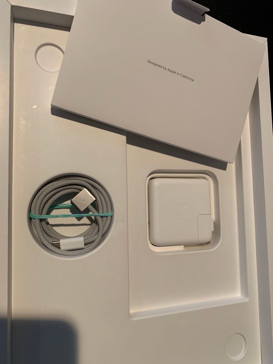 極美品 Macbook Pro 14インチ M3 2023 スペースグレイ|Yahoo 極美品 Macbook Pro 14インチ M3 2023 スペースグレイ|Yahoo