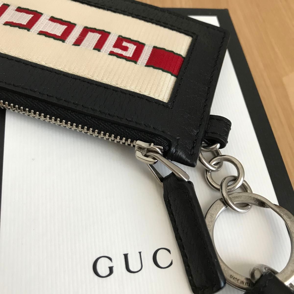 極美品 GUCCI グッチ ネックストラップ付き コインケース カード 極美品 GUCCI グッチ ネックストラップ付き コインケース カード