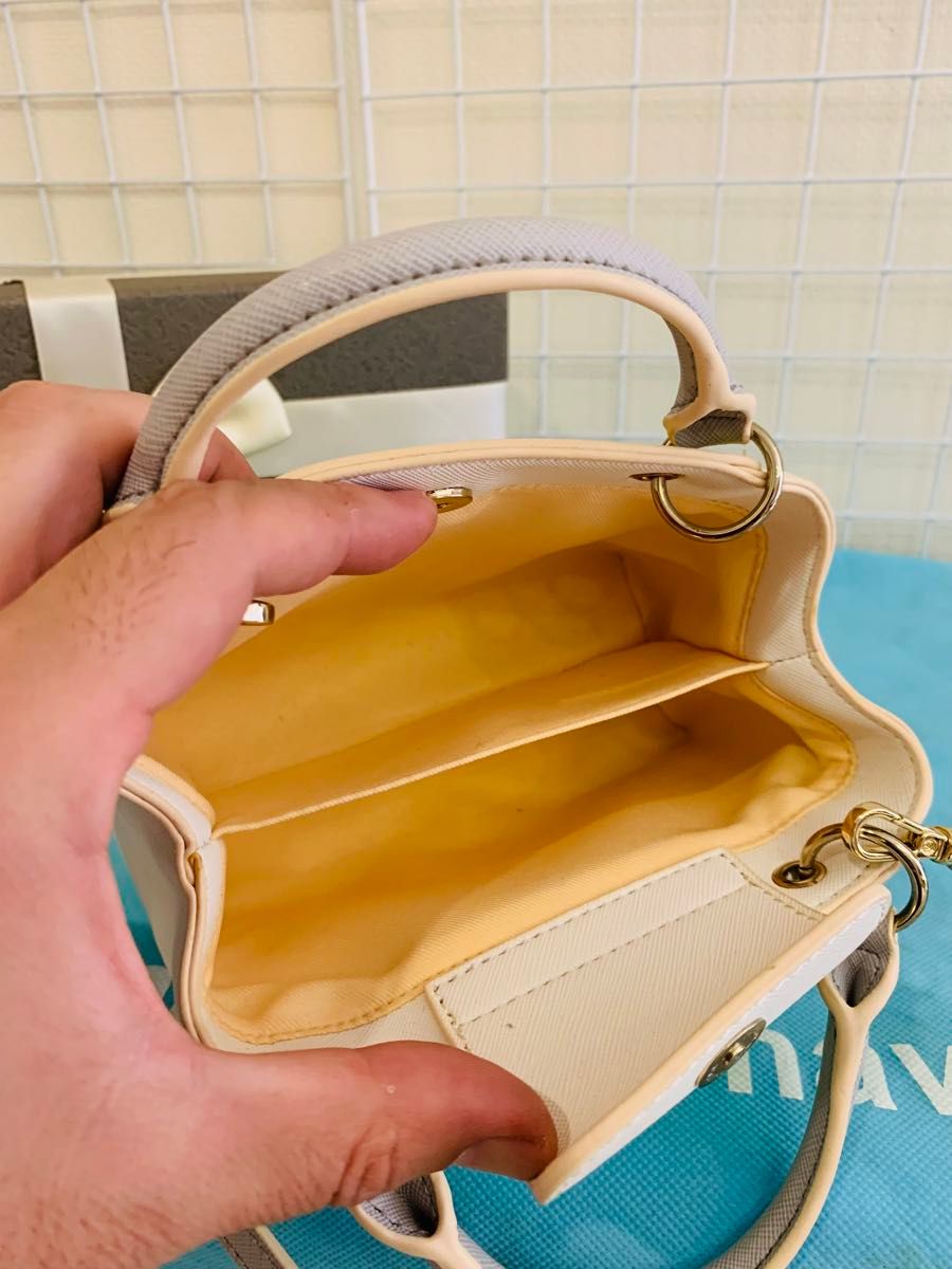 ギフトボックス付未使用美品】Samantha サマンサタバサプチ ギフトボックス付未使用美品】Samantha サマンサタバサプチ