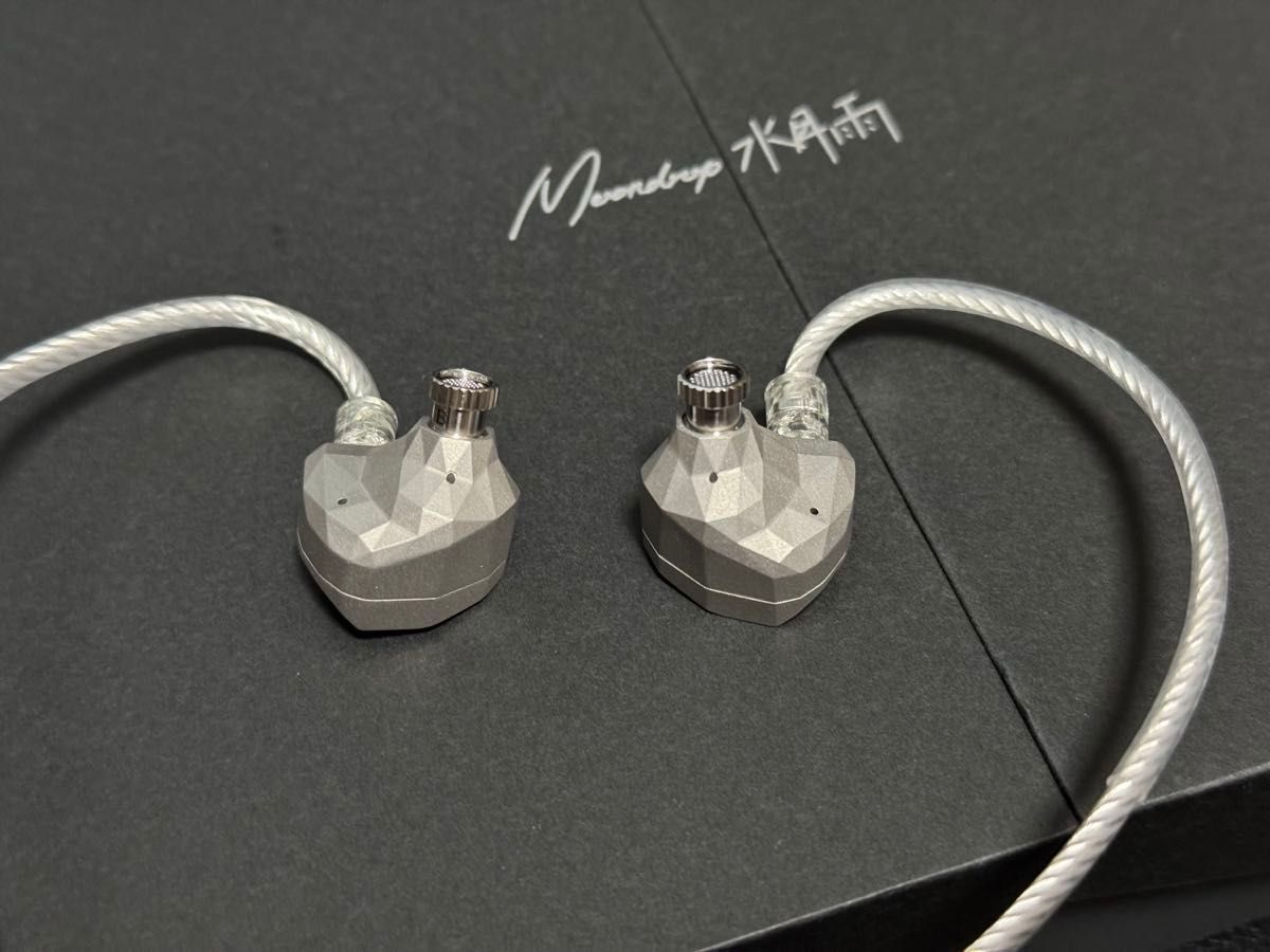 MOONDROP Kadenz 終章 水月雨 フラッグシップ級10mmシングル MOONDROP Kadenz 終章 水月雨 フラッグシップ級10mmシングル