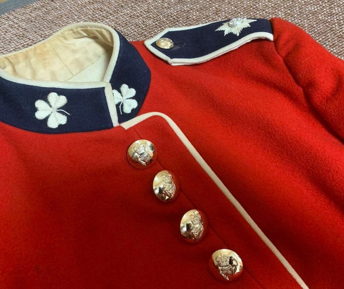 超希少 英国近衛兵 制服 イギリス軍 ロイヤルガーズ アイ 超希少 英国近衛兵 制服 イギリス軍 ロイヤルガーズ アイ